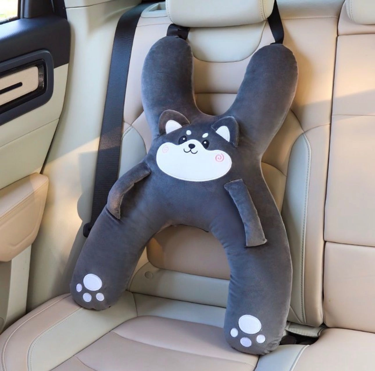 Cozy Club™ Travel Comfort Pillow